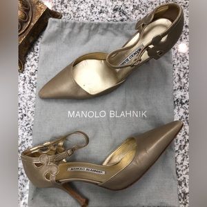 Vintage Manolo Blahnik Heels ✨
